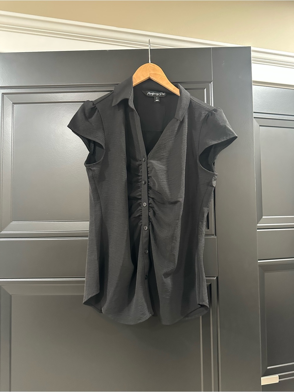 Black Ruched Button-Front Cap Sleeve Blouse